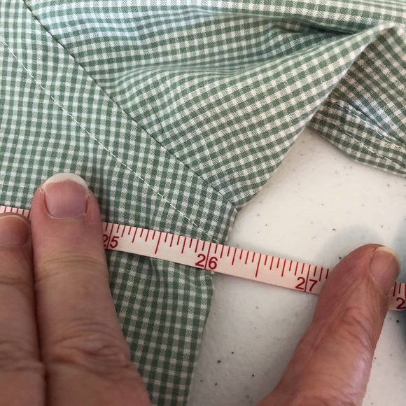 Van Heusen Checkered Dress Shirt Men Large 16.5 34-35 Regular Fit Wrinkle Free - Picture 9 of 9